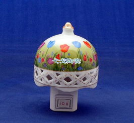 陶瓷小夜燈 融合香薰、壁燈與節(jié)能的精致家居伴侶